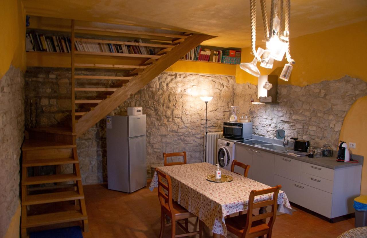 Due Archi Bed & Breakfast SantʼAmbrogio di Valpolicella Dış mekan fotoğraf