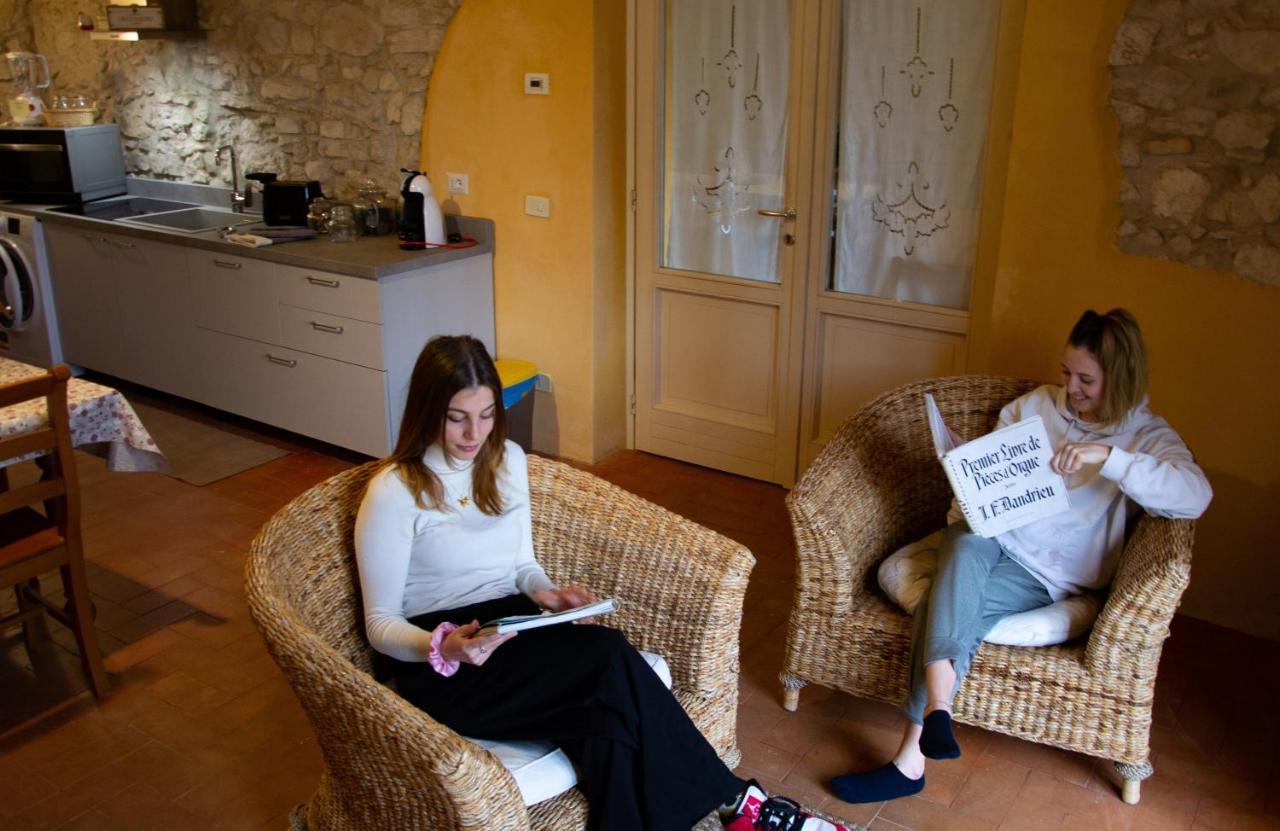 Due Archi Bed & Breakfast SantʼAmbrogio di Valpolicella Dış mekan fotoğraf