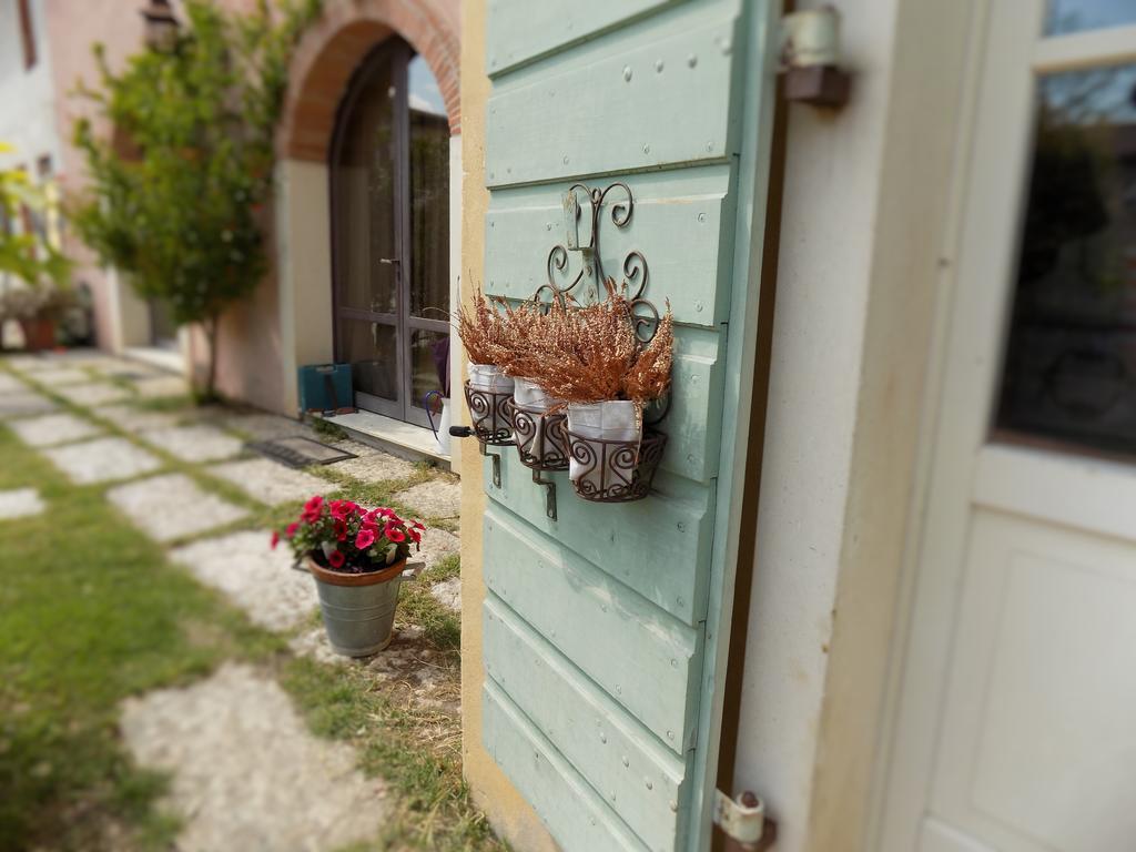 Due Archi Bed & Breakfast SantʼAmbrogio di Valpolicella Dış mekan fotoğraf